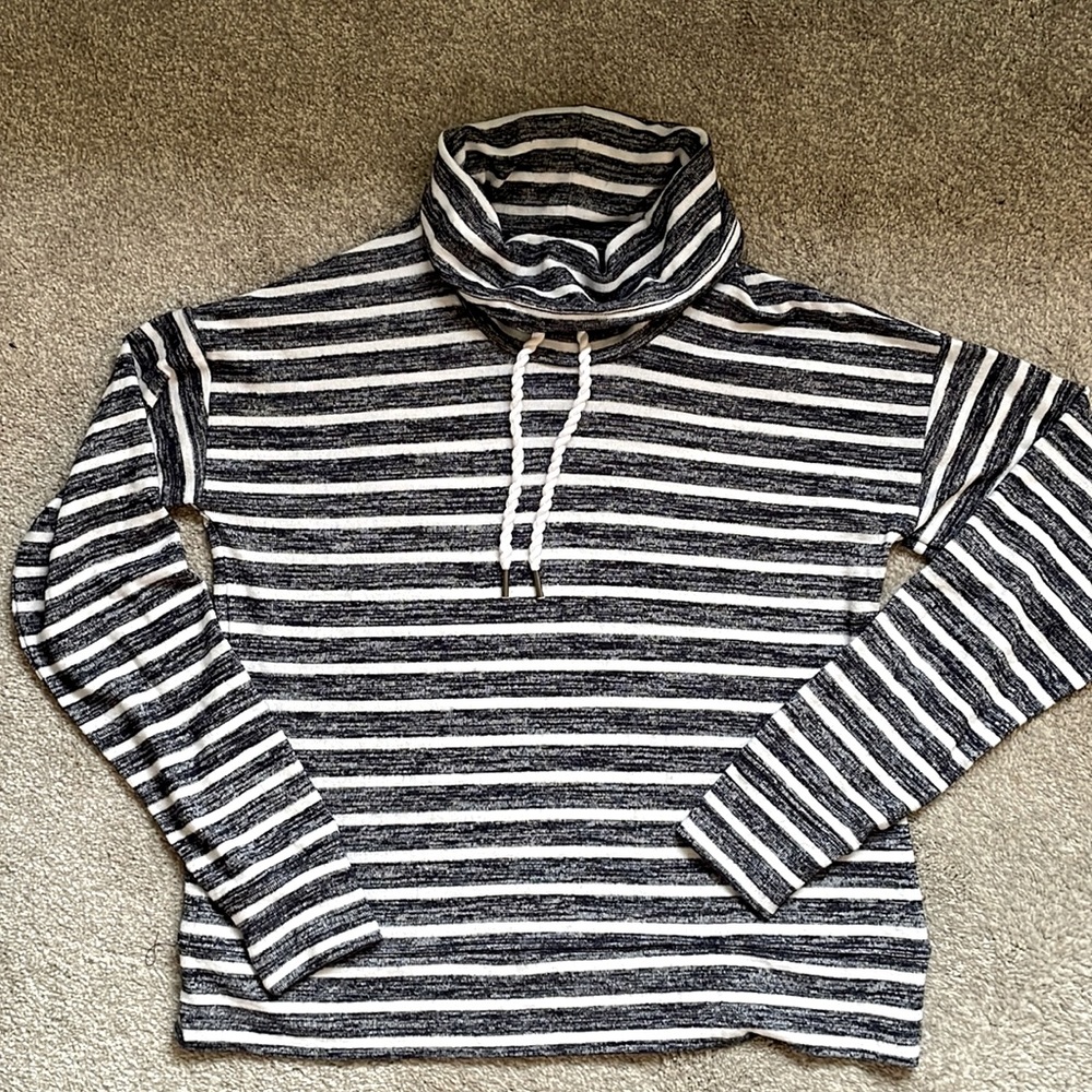 NWOT Banana Republic top